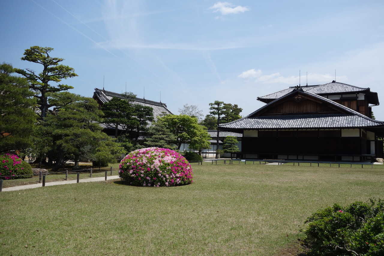 Nijo Castle park i Central Kyoto