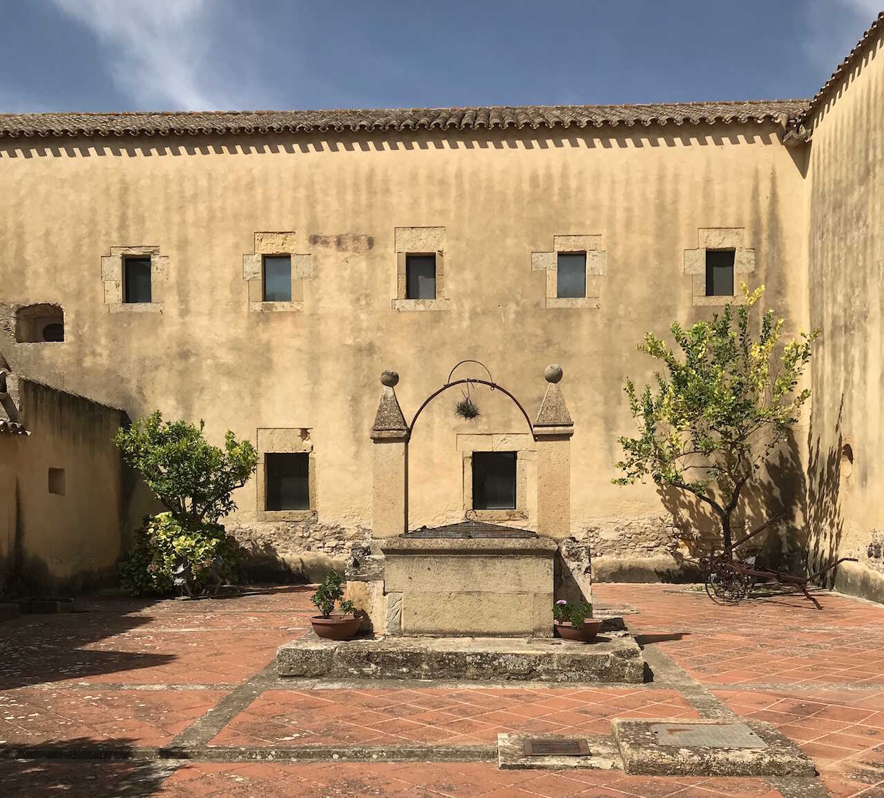 Klostret Geomuseo Montearci - Oplevelser i det Sydøstlige Sardinien